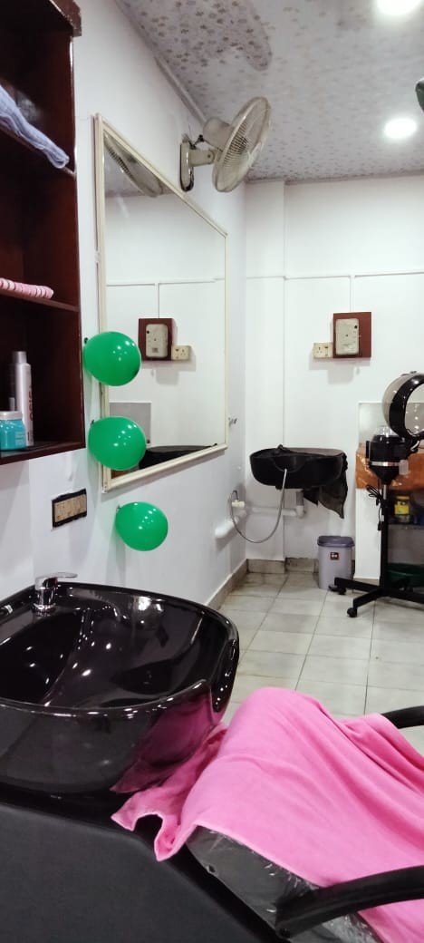 ടച്ച്‌ & ഗ്ലോ ബ്യൂട്ടി പാർലർ , ഫാഷൻ ടൈലറിംഗ്  ചെറുപുഴ